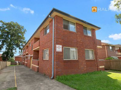 1 / 12 McCourt Street, Wiley Park