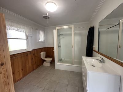 564 Bass Highway, Heybridge
