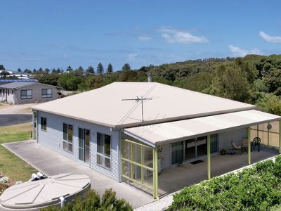 11 Linnell Drive, Beachport