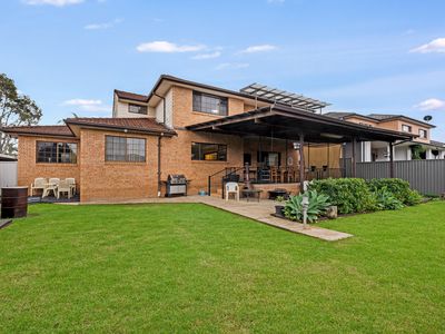 76 Rosebery Road, Guildford