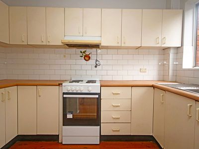 1 / 12 McCourt Street, Wiley Park