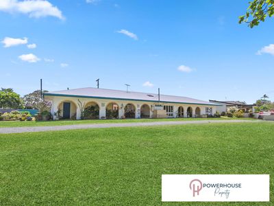 4 Riverside Cres, Innisfail Estate