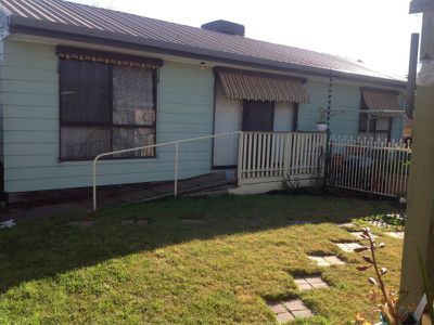 46 Melton, Melton South