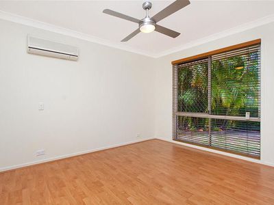 14 Carmila Street, Rochedale South