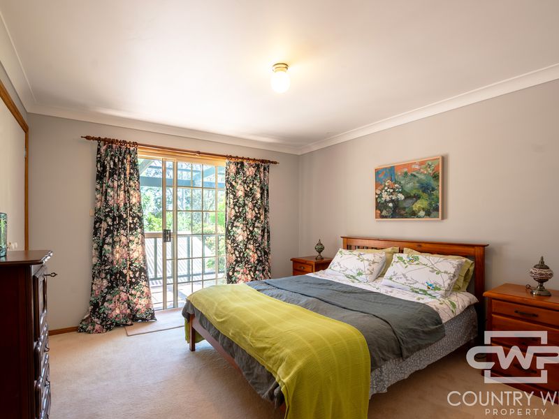 48 Cramsie Crescent, Glen Innes