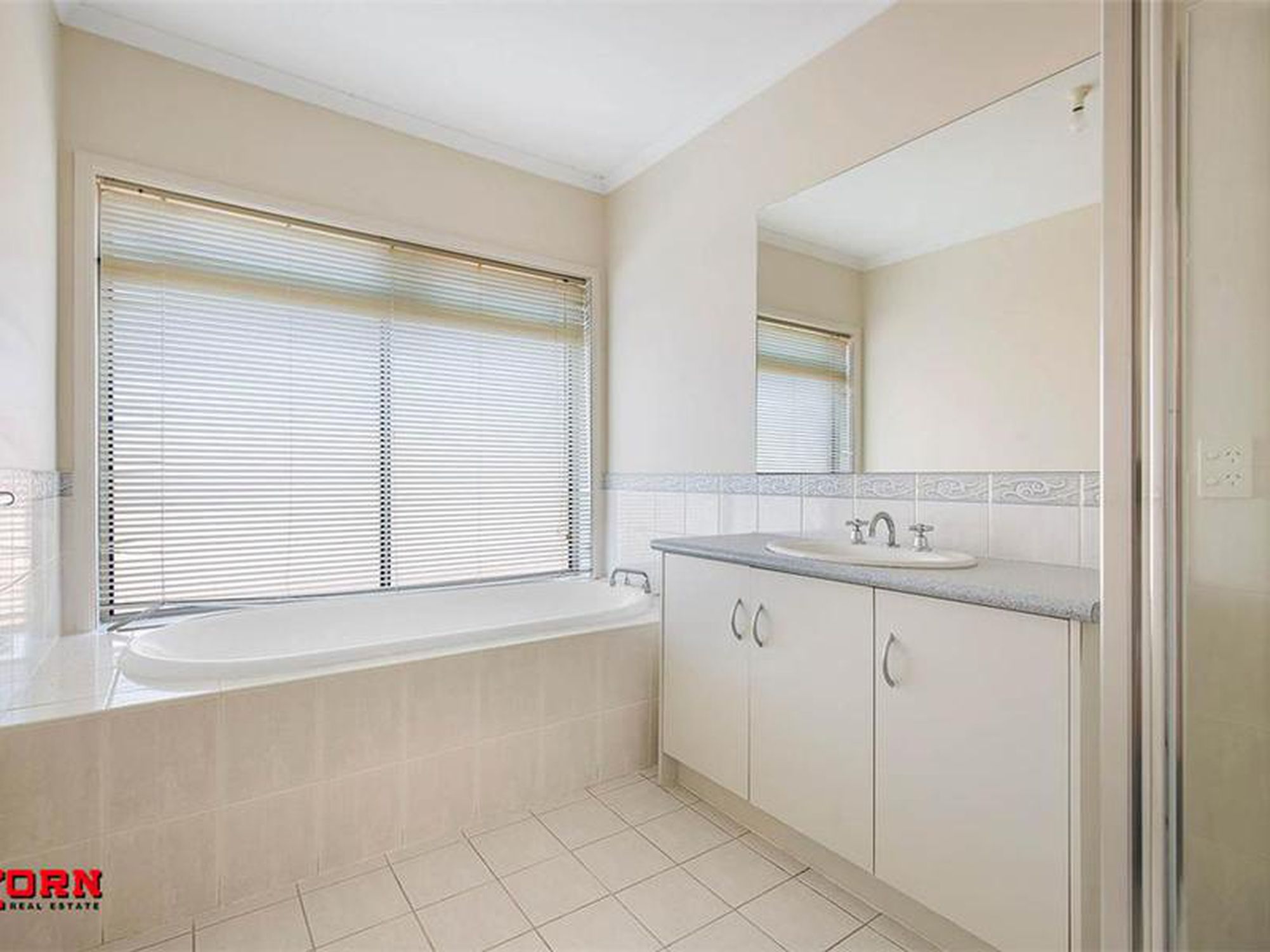 27 Alan Avenue, Campbelltown