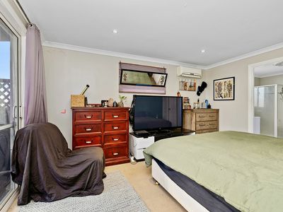 33 Derry Avenue, Mount Nasura