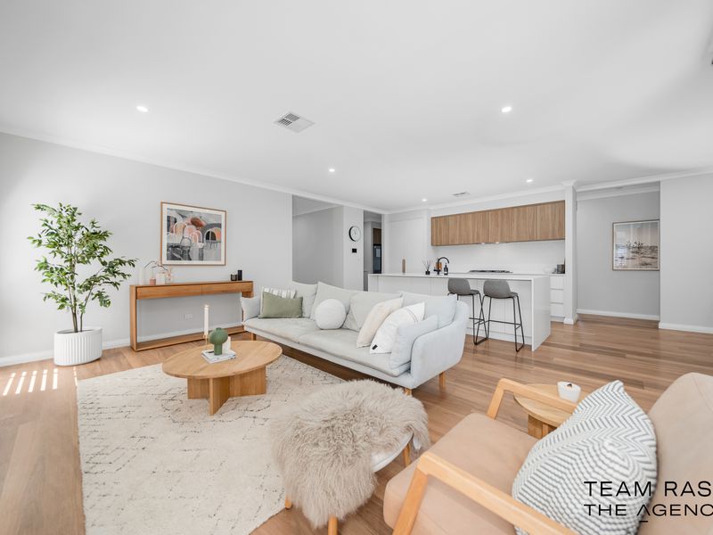 20 Navarra Way, Caversham