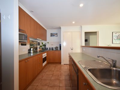1A MCHARG PLACE, Beechworth