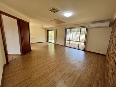 13B Murrayfield Drive, Dubbo