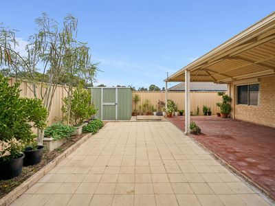 56 Cheltenham Loop, Bertram