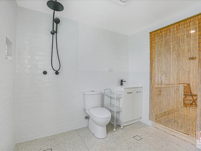 45 Robson Avenue, Gorokan