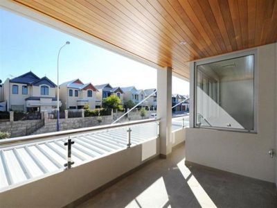 10/103 Flora Terrace, North Beach