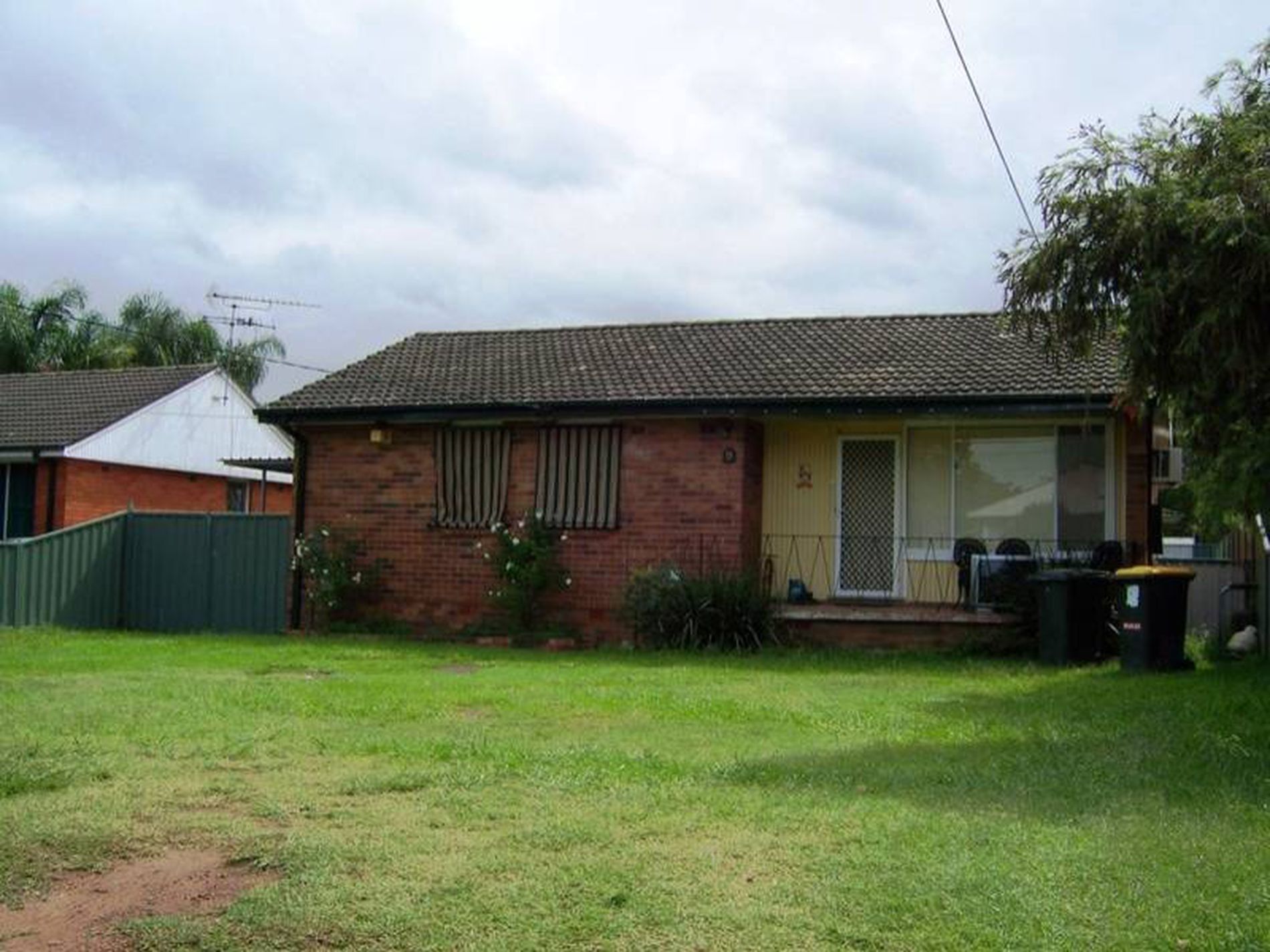 9 Taranaki Avenue, Lethbridge Park Stockton Grange