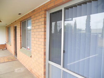 2 / 14 Doughty Street , Mount Gambier