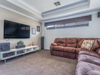 11 Januk Turn, South Guildford