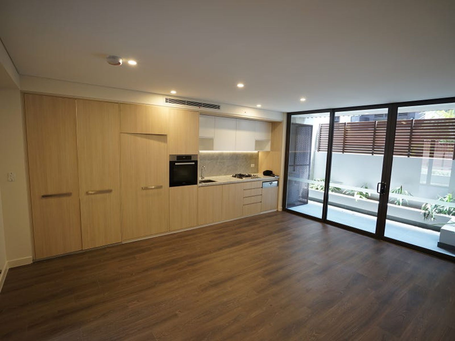 G15 / 143 West Street, Crows Nest