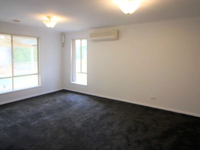 12 Woodvale Court, Bell Park