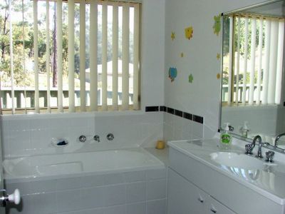 4 Silky Oak Avenue, Ulladulla