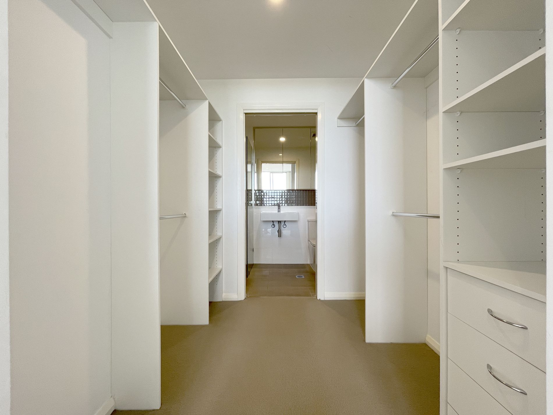 B805 / 359 Illawarra Road, Marrickville