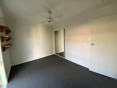 7 / 27 Deutgam Street, Werribee