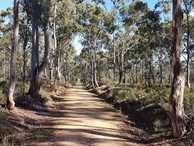 CA 7 CA 7 Boomerang Place, Heathcote