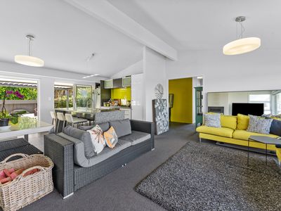 1/64 Seaview Road, Castor Bay