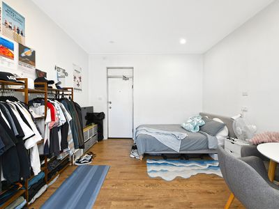 60 / 19-23 Forbes Street, Woolloomooloo