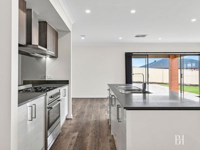 15 Aspect Boulevard, Broadford