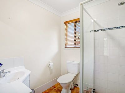 10 Flame Tree Drive, Tewantin