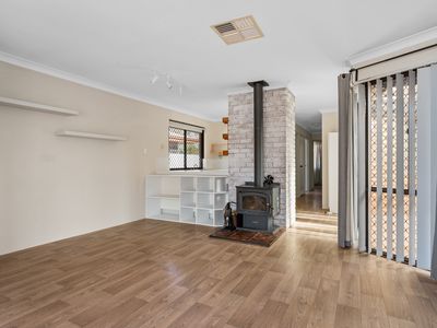 90A Keenan Street, Hannans