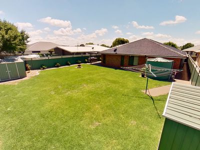 42 Cypress Point Drive, Dubbo