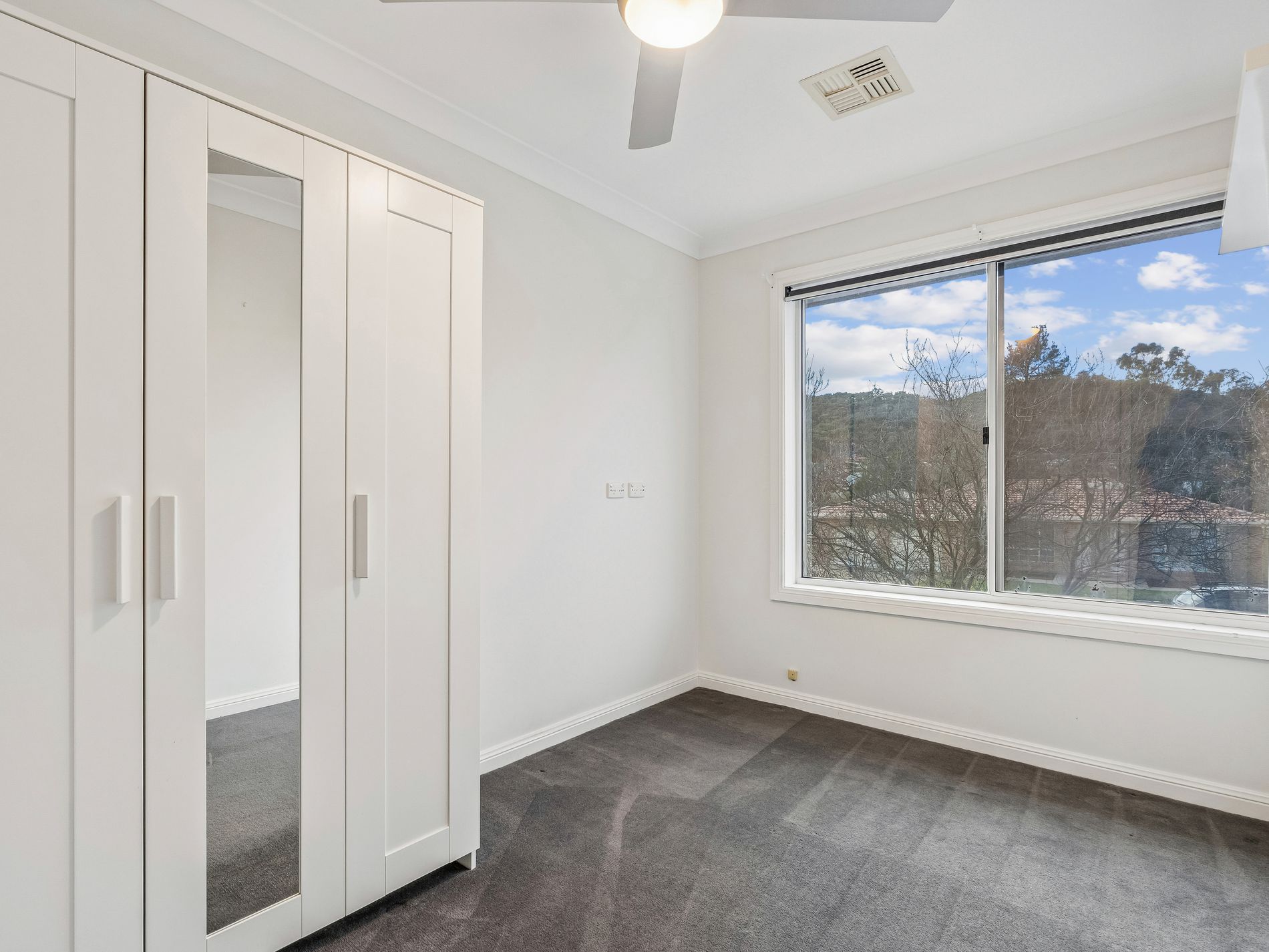 19 Maple Crescent, Jerrabomberra