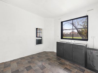 44 Vernon Street, South Kingsville