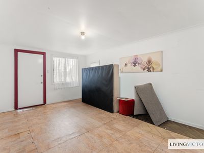 14 Welwyn Parade, Deer Park