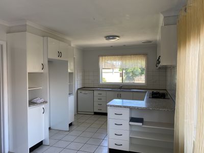 9 Bernhardt Avenue, Hoppers Crossing