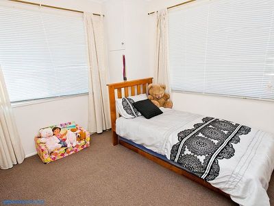 13 Gibbs Street, Urangan