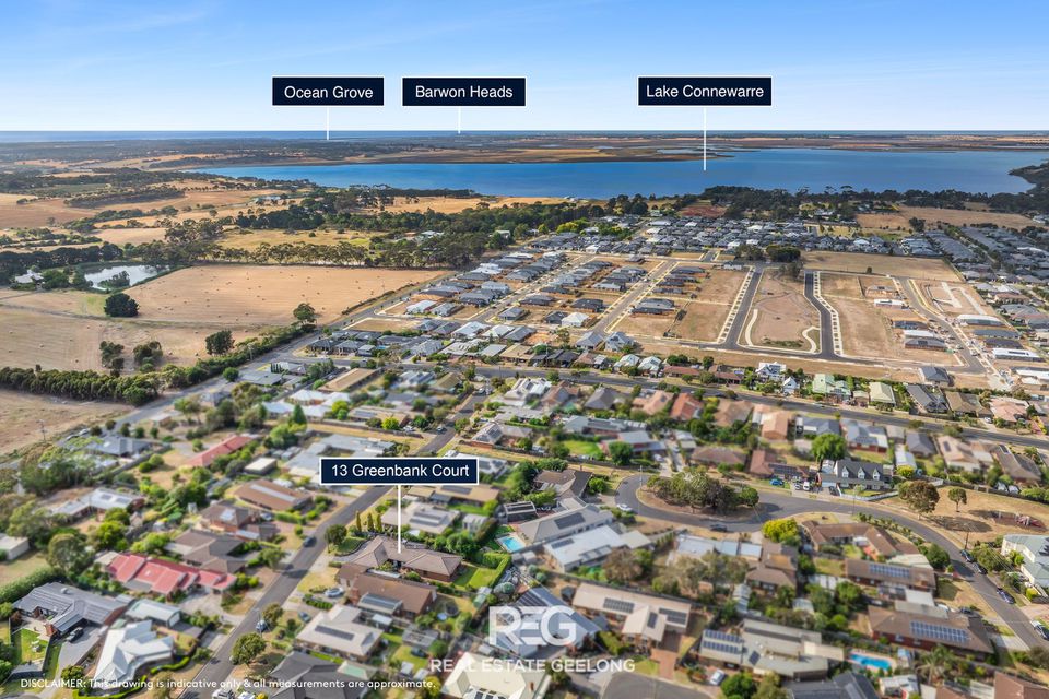13 Greenbank Court, Leopold