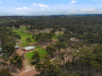 15 Wattle Road, Seymour