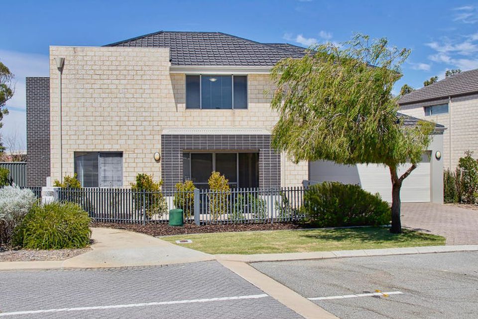 1 / 1 Ballys Turn , Baldivis