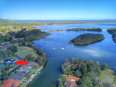 1 Sirius Key, Forster