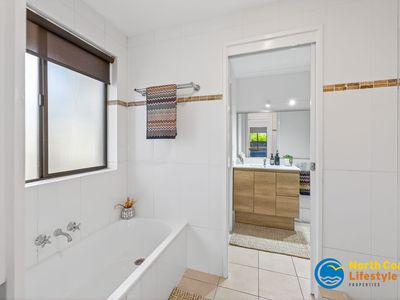 87a Balemo Drive, Ocean Shores