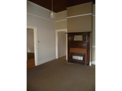 196 Autumn Street, Geelong West