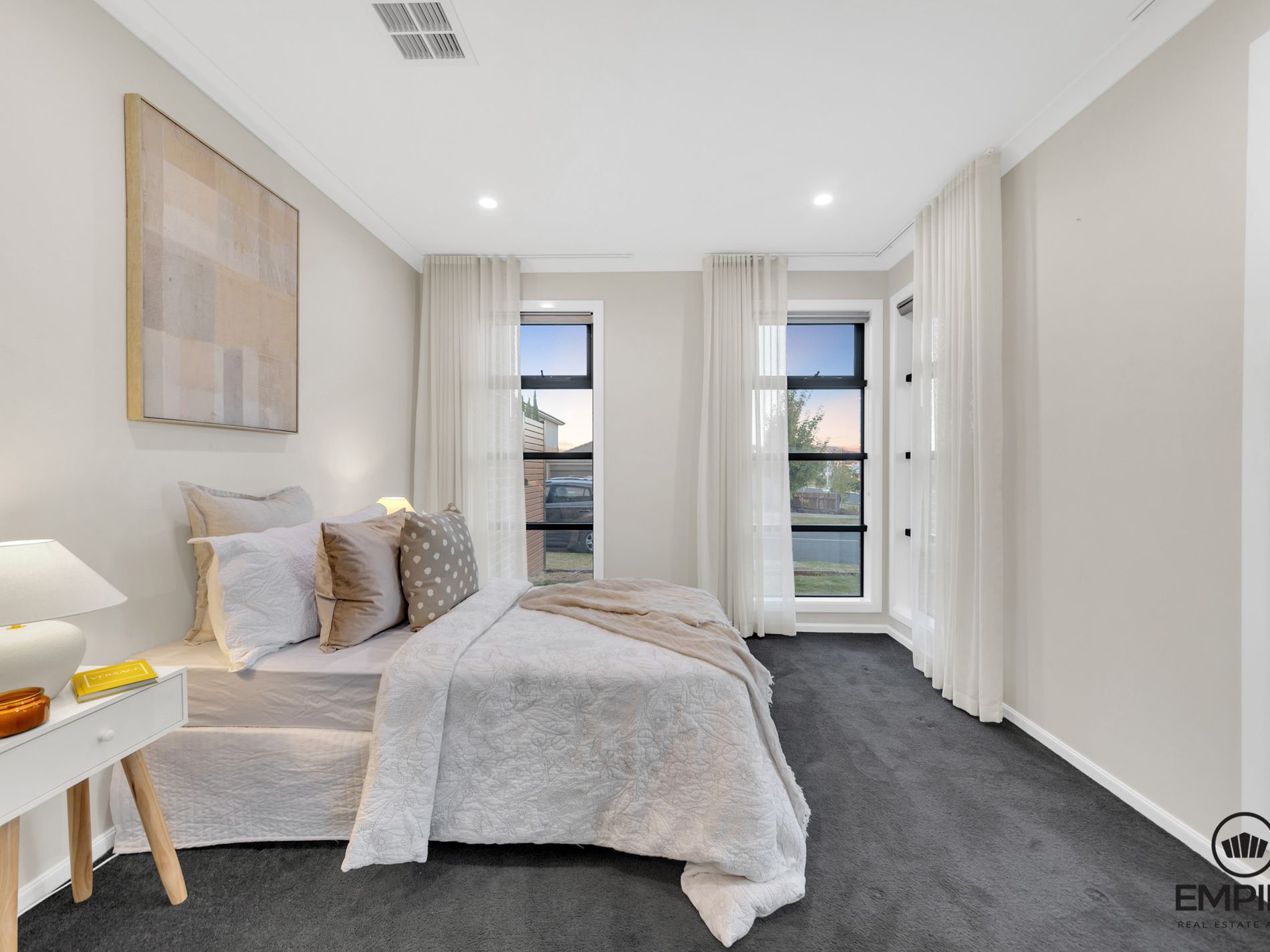 52 Graziers Crescent, Clyde North