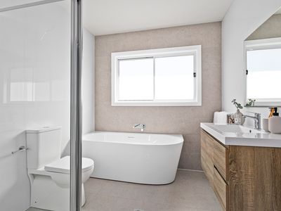 216 Princes Highway, Albion Park Rail