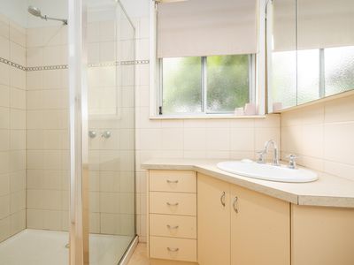 19 Ashton Road, Shepparton