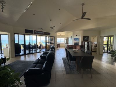 13 Blackcurrant Drive, Hideaway Bay