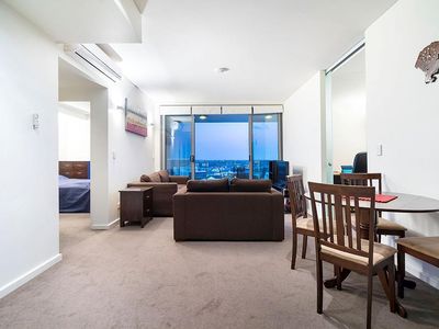 82  /  1178 Hay Street, West Perth