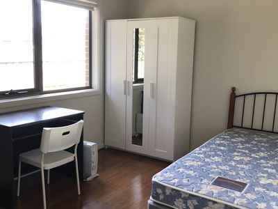 Room 2 / Unit 2 @ 108 Wellington Road, Clayton