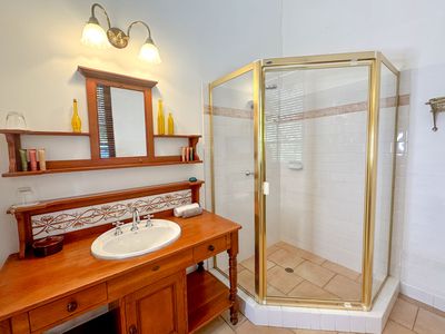 37-41 Western Avenue, Montville